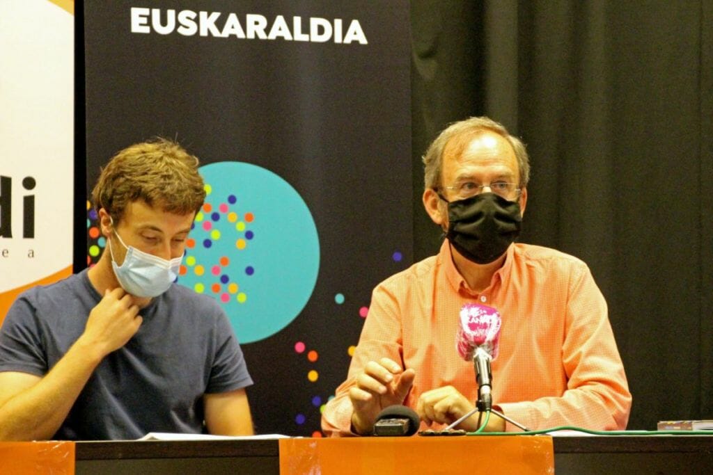 Euskararen alde aritu direnen lorpenak aitortzeko ekitaldia, hilaren 26an, Leidorren 47