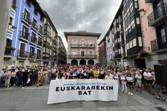 Tolosaldeak ozen aldarrikatu du euskarak lege-babesa behar duela 1